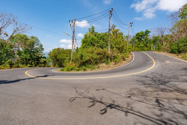 Asfaltvägen Runt Phuket Sommarsäsongen Vacker Blå Himmel Bakgrund Phuket Thailand — Stockfoto