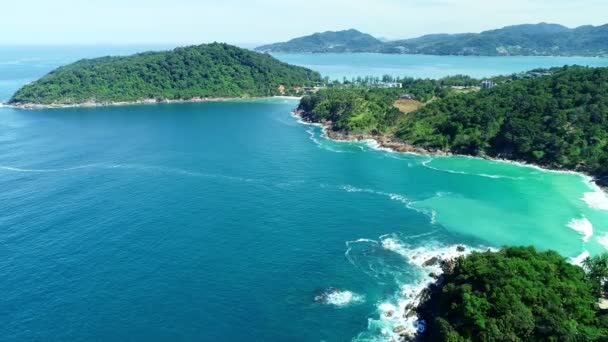 Impresionante Vista Aérea Imágenes Drones Volando Alrededor Hermosa Isla Tropical — Vídeo de stock