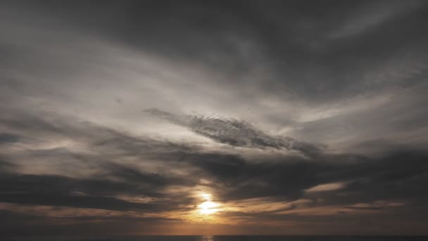 Filmación Roll Timelapse Cielo Nubes Negras Tiempo Lluvioso Nubes Atronadoras — Vídeos de Stock