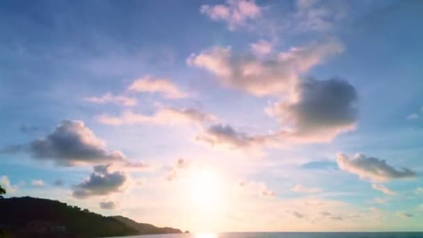 Nuvens Coloridas Épicas Nuvens Tropicais Pôr Sol Nascer Sol Nuvens — Vídeo de Stock