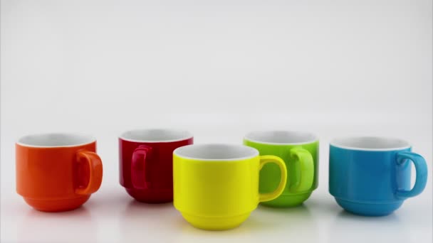 Stop Motion Animation Colful Coffee Cup Colful Background Monte Xícaras — Vídeo de Stock