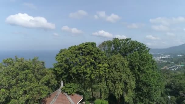 美しい景色の空中ビュードローンショット3ベイビューポイントカタ カロンビーチプーケット島のビューポイントタイ プーケットの美しいランドマーク旅行場所ビューポイント自然タイ — ストック動画
