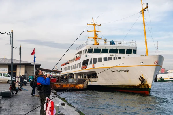 Κωνσταντινούπολη Τουρκία Δεκεμβρίου 2018 Άποψη Του Λιμανιού Της Κωνσταντινούπολης — Φωτογραφία Αρχείου