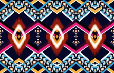 Etnik soyut üçgen desenli sanat. Kabilede kusursuz desen, halk nakışı ve Meksika tarzı. Aztek geometrik sanat süsü baskısı. Halı, giysi, ambalaj, kumaş, kapak, tekstil için tasarım