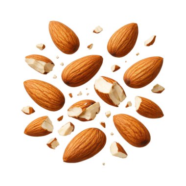 Ham badem ve kırık badem parçalarıyla havada süzülen badem parçaları, beyaz bir zemin üzerinde doğal kahverengi derileri ve kremsi iç kısımları gösteriyor. Temiz asgari yiyecek