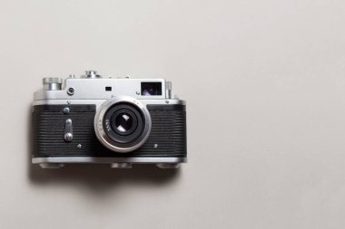 Retro kameralı hafif arkaplan