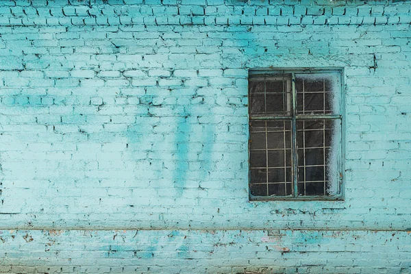 한 창 블루 벽돌 벽 — 스톡 사진
