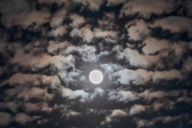 Bulutlar gökyüzü moon