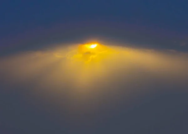 Sun Coming Out Clouds Having Yellow Light — Foto de Stock