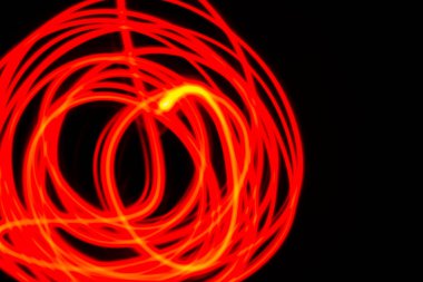 Siyah pankarttaki soyut ışık arkaplanı