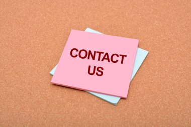 Not Defteri ile arka plan dokusu üzerinde yazılı iletişim