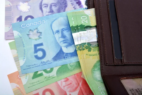 Canadese bankbiljetten met perse Concept opslaan — Stockfoto
