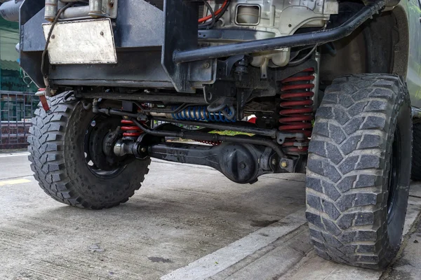 Suspensão da camioneta . — Fotografia de Stock