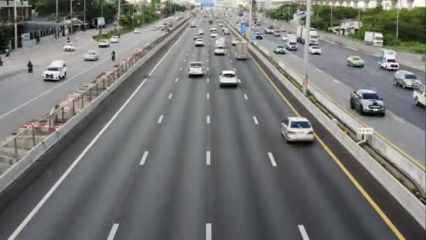 Video Lapso Tiempo Vista Superior Desde Paso Elevado Través Carretera — Vídeo de stock