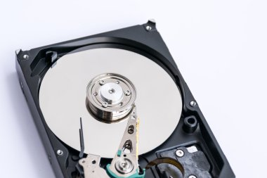 Sabit disk bilgisayar