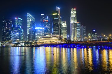 Merkezi iş bina ve yapılar Singapur görüntülemek.