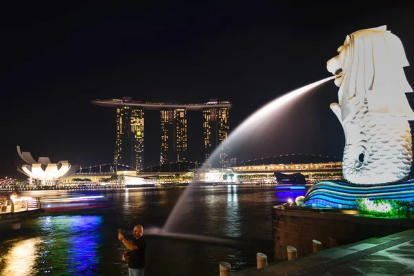 Veja edifícios de negócios centrais e marcos de Singapura . — Fotografia de Stock