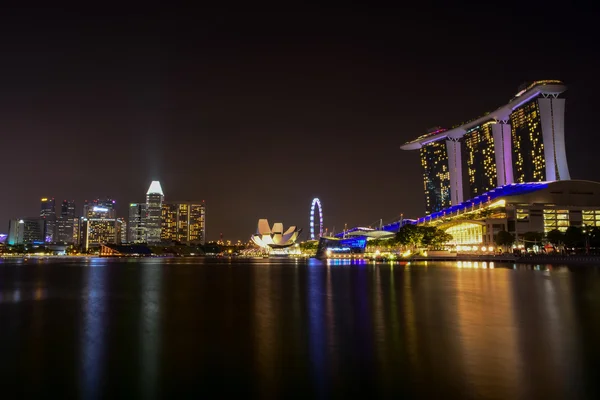 Veja edifícios de negócios centrais e marcos de Singapura . — Fotografia de Stock