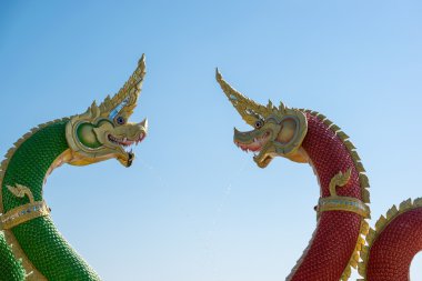 Güzel Naga heykeli.