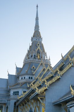 Çatı Budist tapınağı .