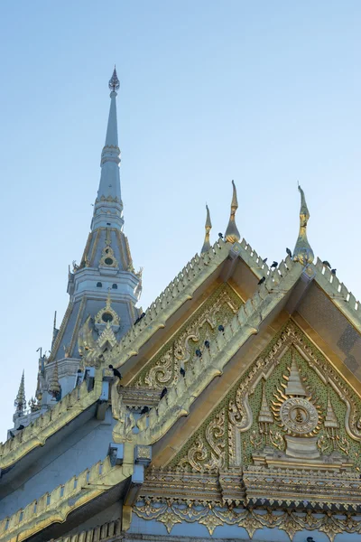Tető buddhista templom . — Stock Fotó