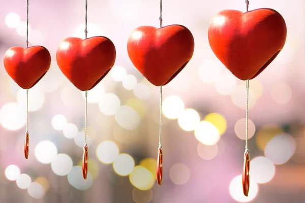 Колокол в форме сердца для любви и Дня Святого Валентина . — стоковое фото