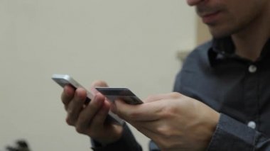 Akıllı telefon üzerinde kredi kartıyla alışveriş online