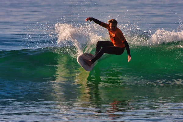 Surfování Rincon Classic Kalifornii 2021 — Stock fotografie