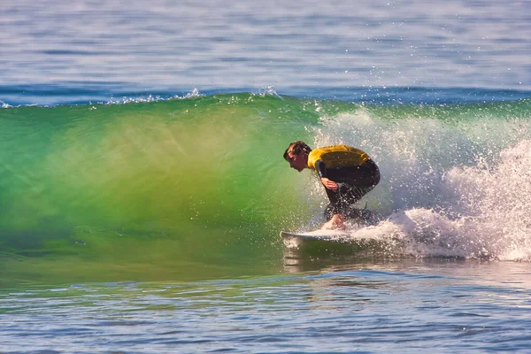 Серфинг Точке Ринкон Калифорнии 2021 — стоковое фото