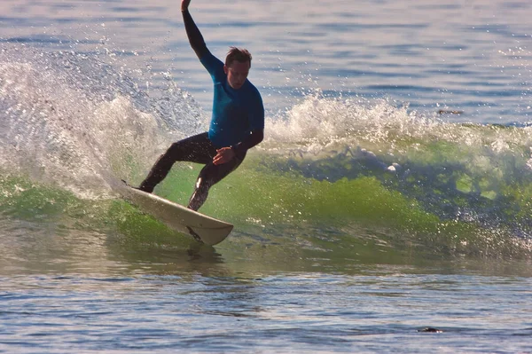 Surfing Στο Σημείο Rincon Στην Καλιφόρνια 2021 — Φωτογραφία Αρχείου