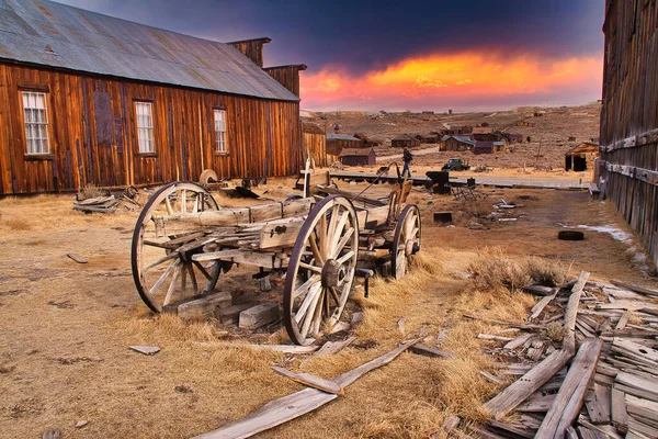 Sierra Dağlarındaki Bodie hayalet kasabası