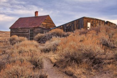 Hgh Sierra 'daki Bodie hayalet kasabası