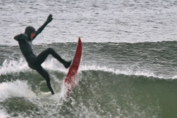 Surfing White Point Nova Scotia Canada — Fotografia de Stock