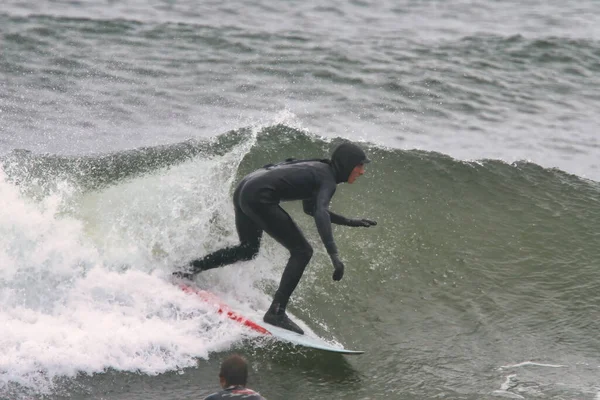 Surfing White Point Nova Scotia Canada — Fotografia de Stock