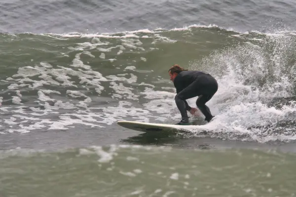 Surfing White Point Nowej Szkocji Kanada — Zdjęcie stockowe