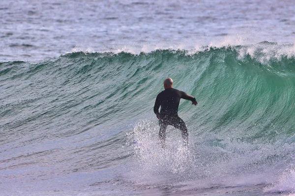 Surfando Ondas Inverno Ponto Rincon Califórnia 2021 — Fotografia de Stock