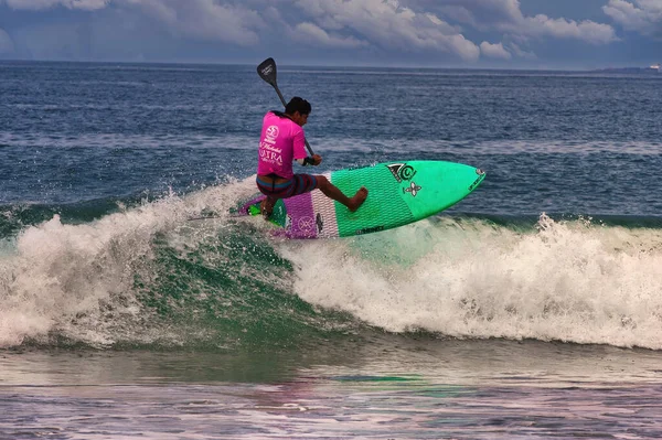 Sayulita Mexico 'da sörf yarışması