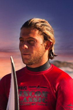 2011 Rincon Klasik Sörf Yarışması 'nda sörf