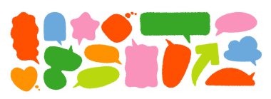 Pastel boya desenli renkli konuşma çerçeveleri. Güzel el çizimi konuşma baloncukları ve diyalog kutuları. Komik sohbet için neşeli karalama balonları, pastel tebeşir ve kalem stiliyle çizilmiş..