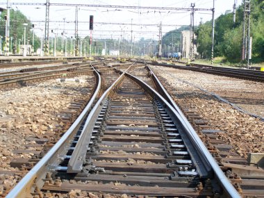 demiryolu parça