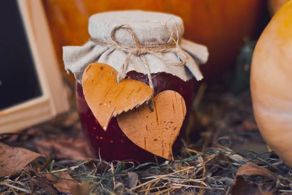 Tencerede Ahududu reçeli