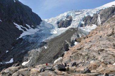 Briksdalsbreen