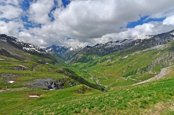 La naturaleza alpina —  Fotos de Stock