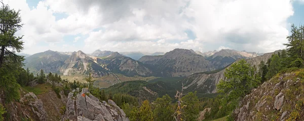 Os Alpes, natureza Alpina — Fotografia de Stock