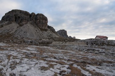 Cime di Lavaredo veya Drei Zinnen