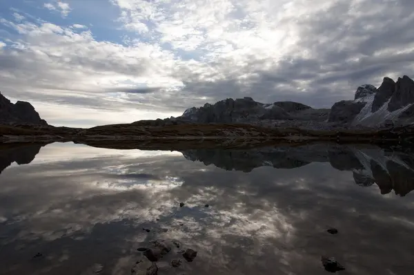 Cime di Lavaredo eller Drei Zinnen — Stockfoto