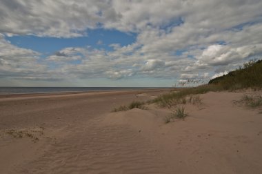 Beyaz dune yakınındaki Riga, Letonya