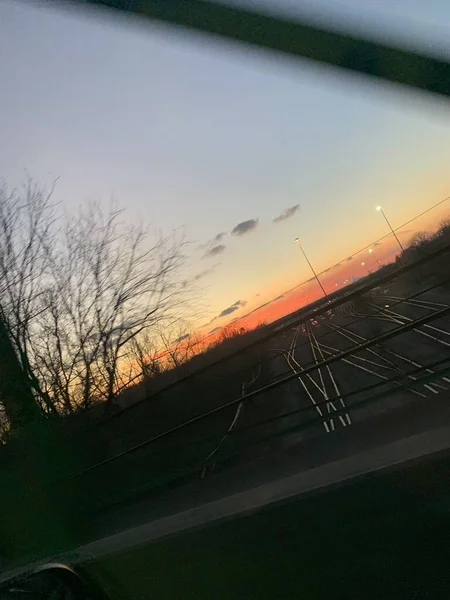 Solnedgång Med Utsikt Över Järnvägen — Stockfoto