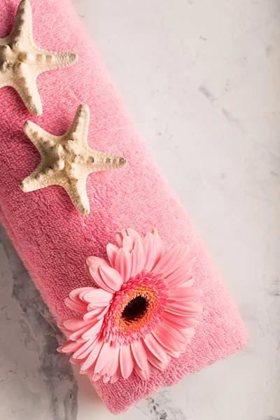 Spa ainda vida com toalha — Fotografia de Stock