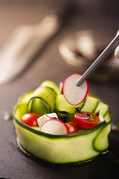 Een Groente Snack Gemaakt Van Verse Groenten Zoals Komkommer Tomaat — Stockfoto
